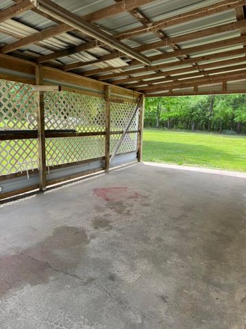 181 McQueary Road, Russell Springs, KY 42642