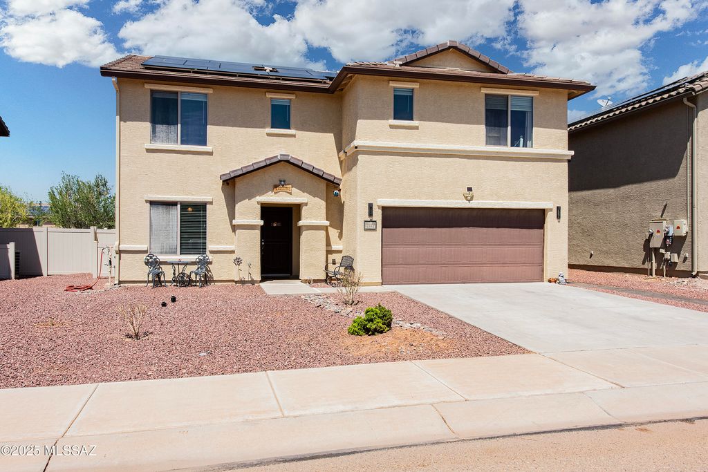 21224 E Freedom Drive, Red Rock, AZ 85145