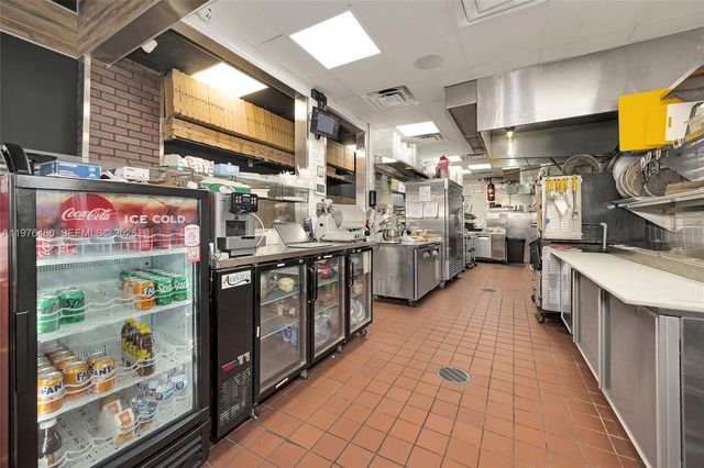 7293 NW 36st, Miami, FL 33166