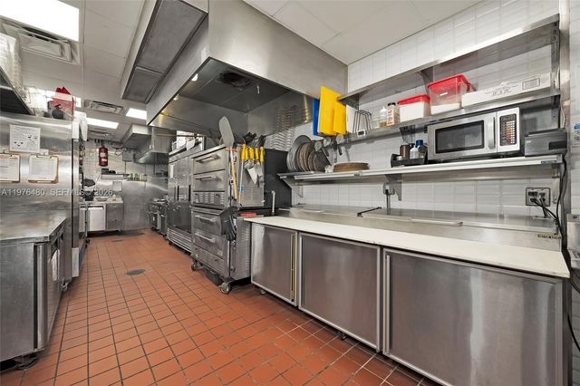 7293 NW 36st, Miami, FL 33166