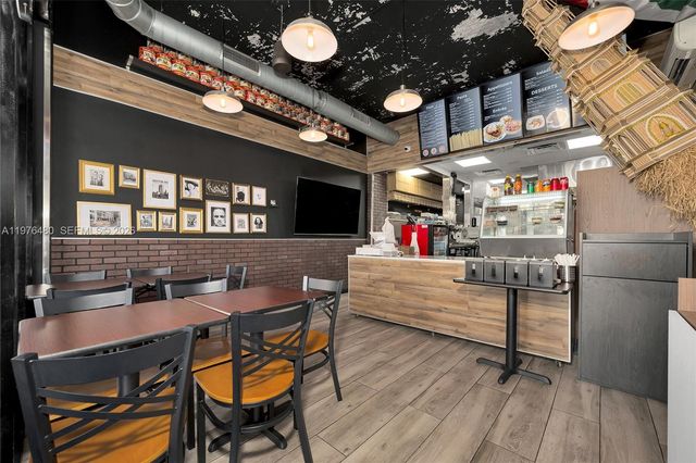 7293 NW 36st, Miami, FL 33166