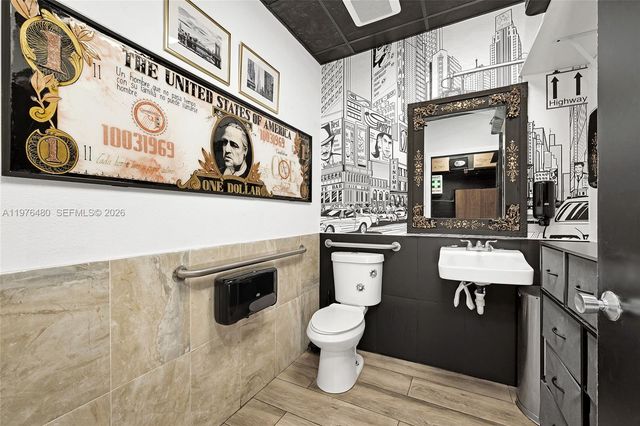 7293 NW 36st, Miami, FL 33166