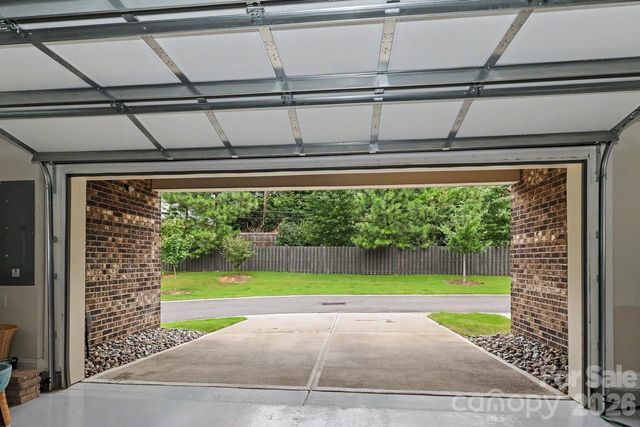 2505 Kenmore Avenue, Charlotte, NC 28204