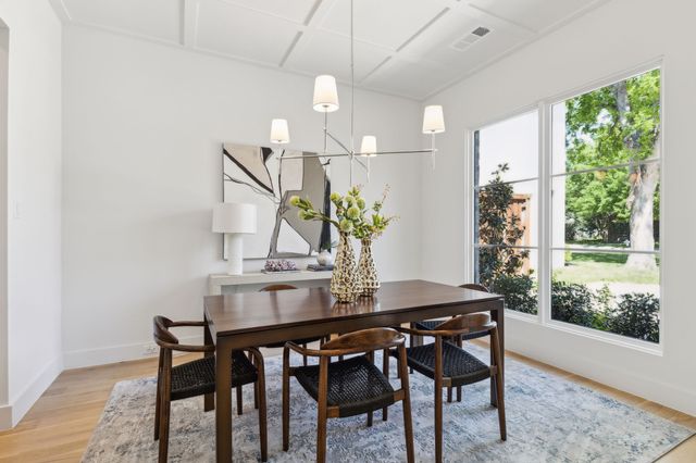 7611 Caillet Street, Dallas, TX 75209