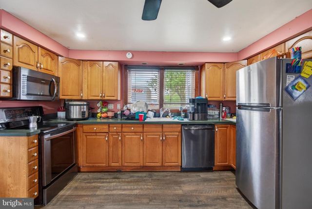 209 BUDDTOWN RD, Southampton, NJ 08088
