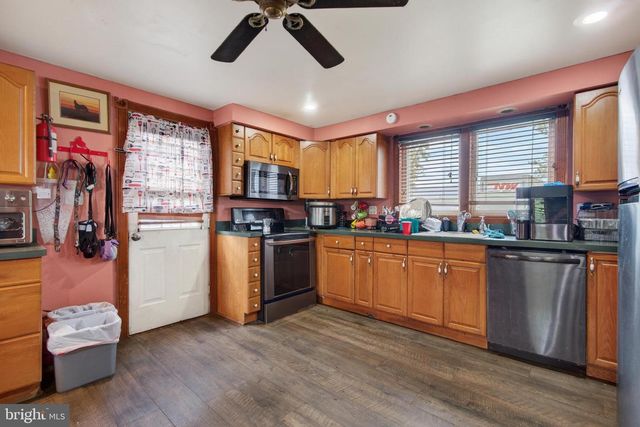 209 BUDDTOWN RD, Southampton, NJ 08088
