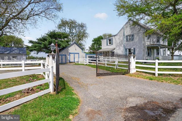 209 BUDDTOWN RD, Southampton, NJ 08088
