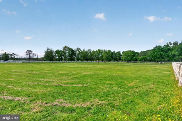 209 BUDDTOWN RD, Southampton, NJ 08088