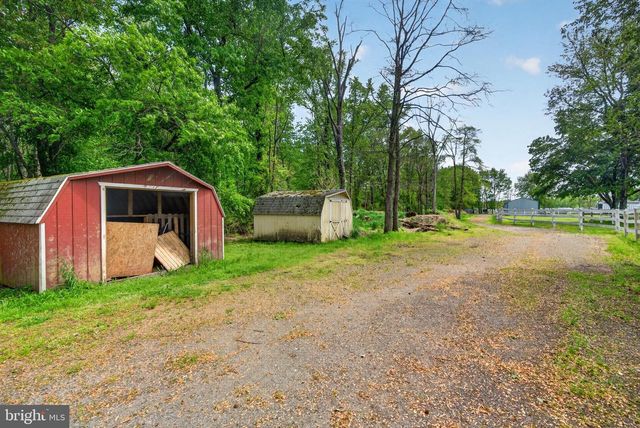 209 BUDDTOWN RD, Southampton, NJ 08088