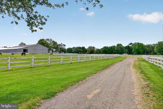 209 BUDDTOWN RD, Southampton, NJ 08088