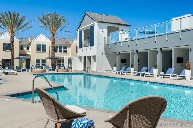 5030 Avenida Lugano 6, Chula Vista, CA 91913