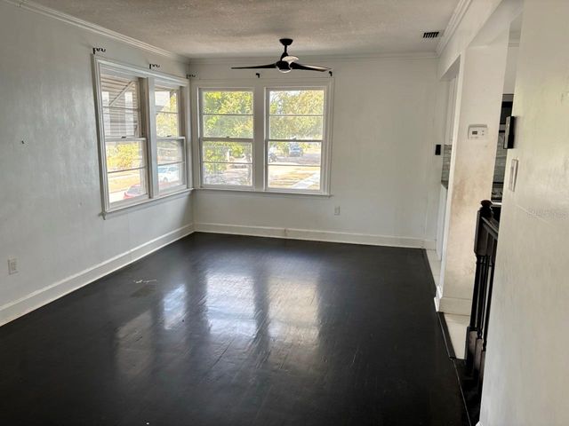 2635 9TH AVENUE N, St Petersburg, FL 33713