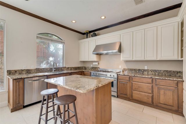 6908 Eagle Vail Drive, Plano, TX 75093