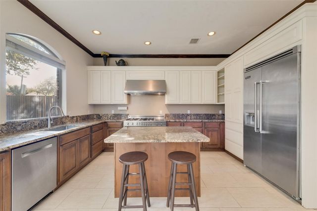 6908 Eagle Vail Drive, Plano, TX 75093