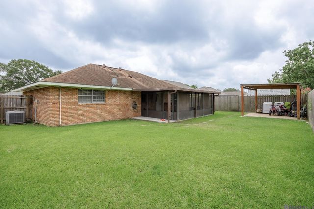 4031 Daytona Dr, Baton Rouge, LA 70814