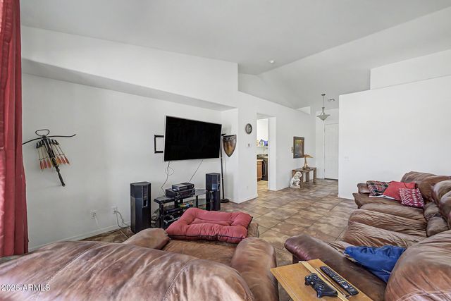 26919 N GIDIYUP Trail, Phoenix, AZ 85085