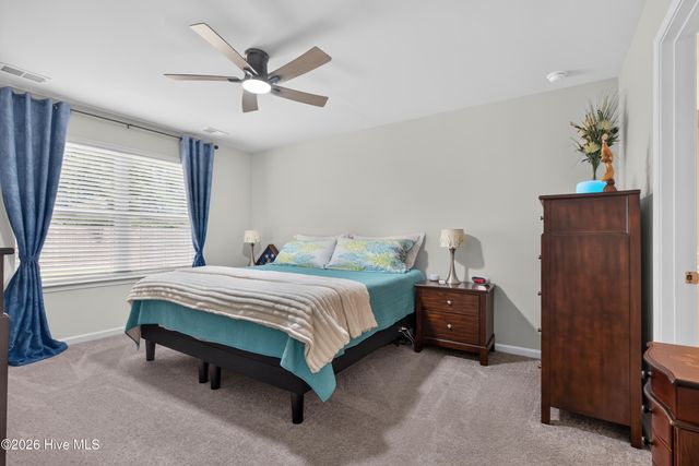 8322 E Highcroft Drive NE, Leland, NC 28451