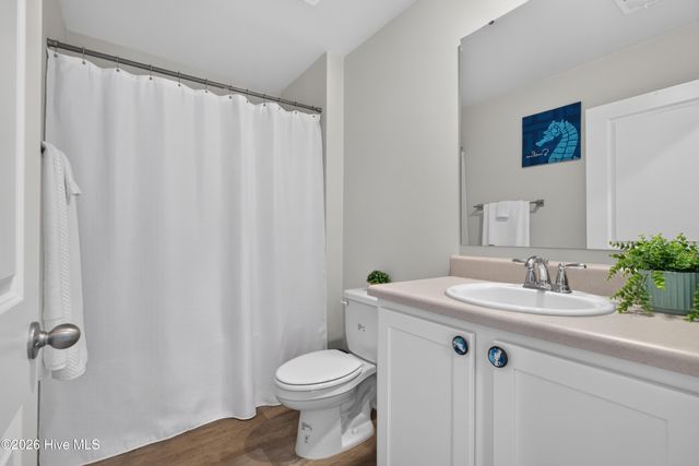 8322 E Highcroft Drive NE, Leland, NC 28451