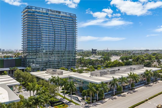 1170 E Hallandale Beach Blvd 304, Hallandale Beach, FL 33009