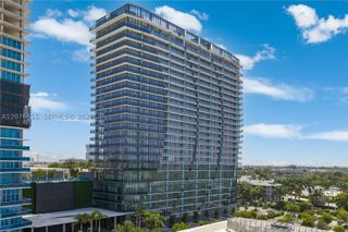 1170 E Hallandale Beach Blvd 304, Hallandale Beach, FL 33009