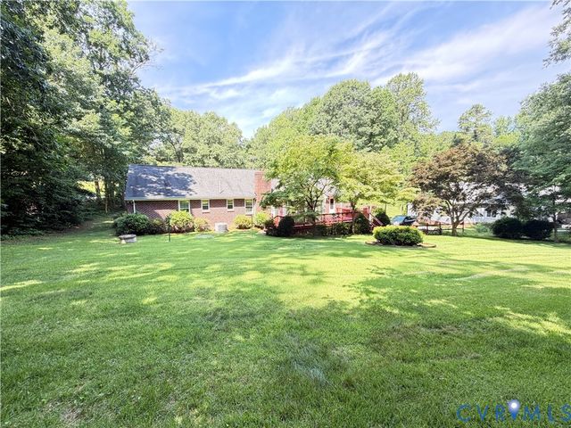 3933 Dunraven Rd, North Chesterfield, VA 23236
