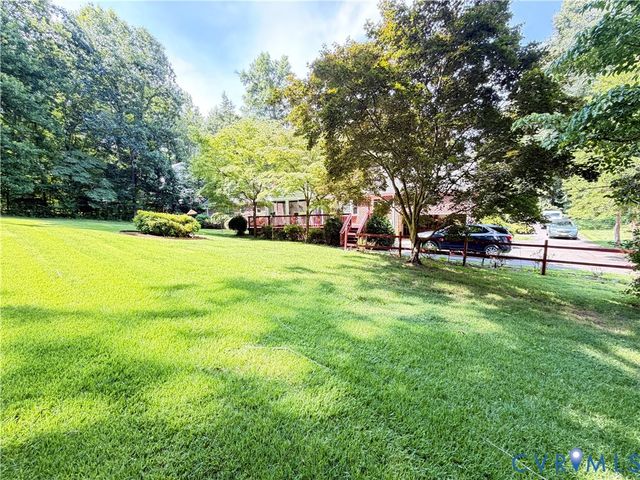 3933 Dunraven Rd, North Chesterfield, VA 23236