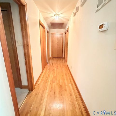 3933 Dunraven Rd, North Chesterfield, VA 23236