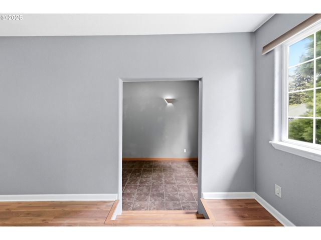 4175 BROOKS Ave Ne, Keizer, OR 97303