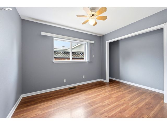 4175 BROOKS Ave Ne, Keizer, OR 97303