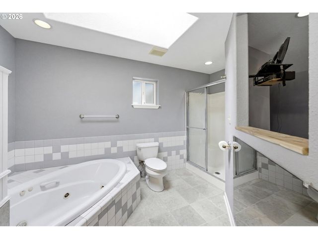4175 BROOKS Ave Ne, Keizer, OR 97303