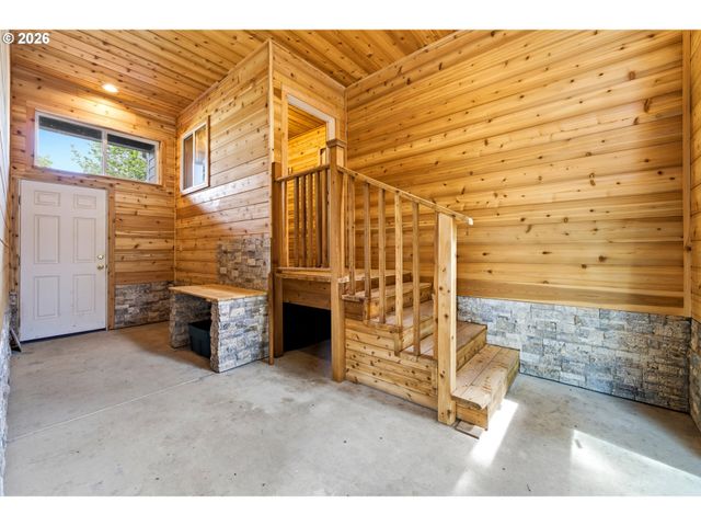 4175 BROOKS Ave Ne, Keizer, OR 97303
