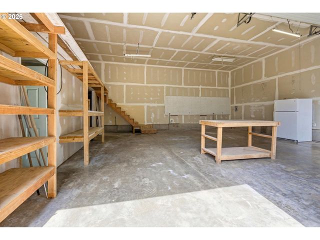 4175 BROOKS Ave Ne, Keizer, OR 97303