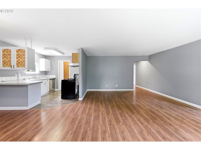 4175 BROOKS Ave Ne, Keizer, OR 97303