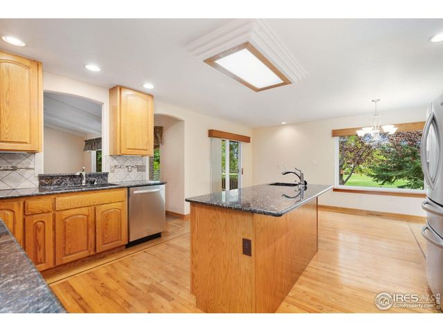 5137 Stoneridge Dr, Loveland, CO 80537