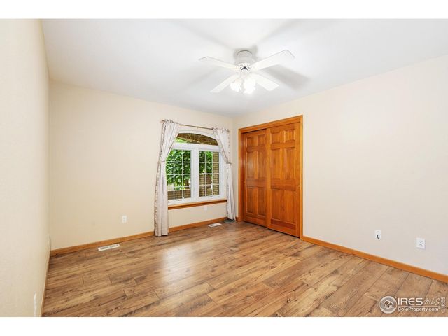 5137 Stoneridge Dr, Loveland, CO 80537