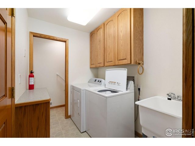 5137 Stoneridge Dr, Loveland, CO 80537