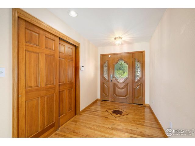 5137 Stoneridge Dr, Loveland, CO 80537