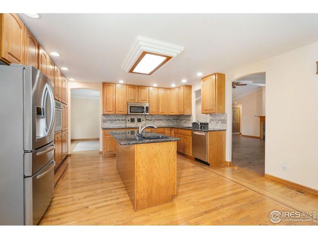 5137 Stoneridge Dr, Loveland, CO 80537