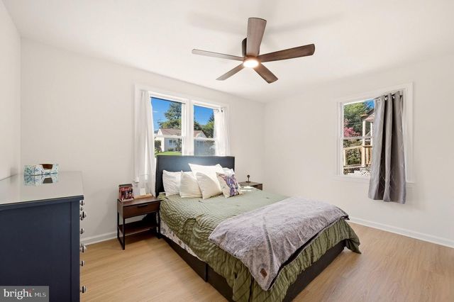 3048 WESTFALL PL, Falls Church, VA 22042
