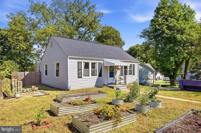 3048 WESTFALL PL, Falls Church, VA 22042