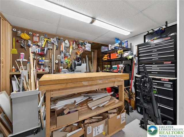 1346 East Emmaus Avenue, Salisbury Twp, PA 18103