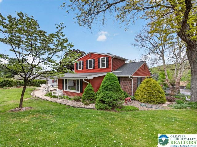 1346 East Emmaus Avenue, Salisbury Twp, PA 18103