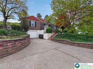 1346 East Emmaus Avenue, Salisbury Twp, PA 18103