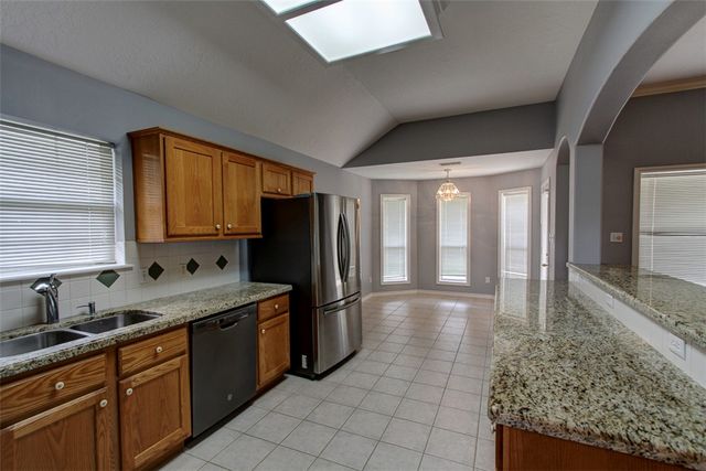 305 Landsburg Lane, College Station, TX 77845