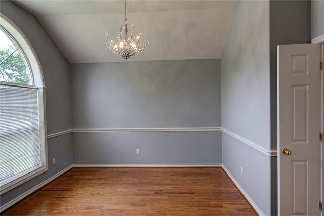 305 Landsburg Lane, College Station, TX 77845