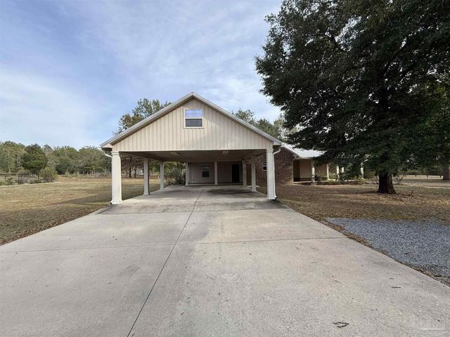7223 Martin Rd, Milton, FL 32570