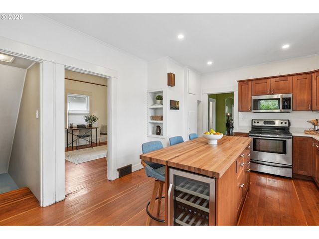 4532 Se 62ND Ave, Portland, OR 97206