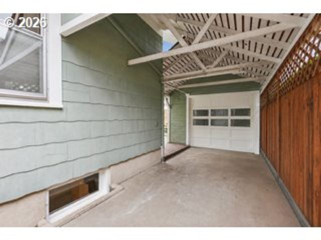 4532 Se 62ND Ave, Portland, OR 97206