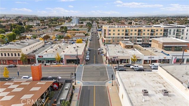 16712 Bellflower, Bellflower, CA 90706