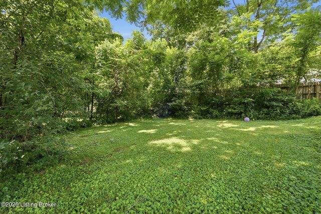 2055 Douglass Blvd, Louisville, KY 40205